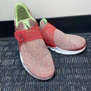 Nike Sock Dart